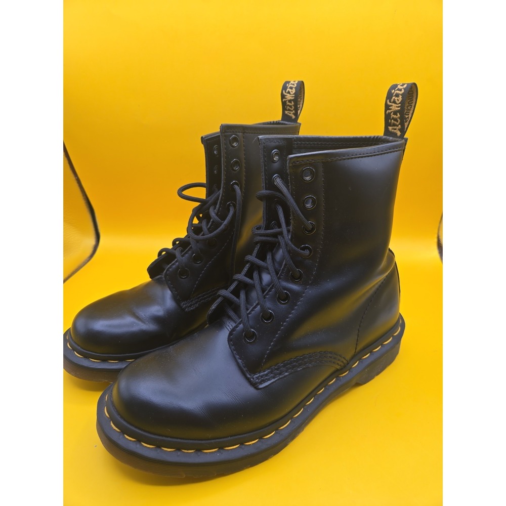 Dr Martens 11821 Black Patent Air Wair 11821 Leather Combat Boots Women's Size 8